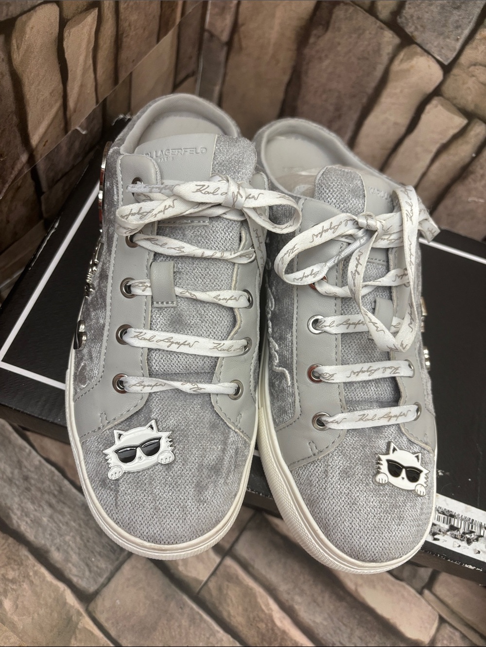 Karl Lagerfeld Paris Cambria sneaker mules 7.5
